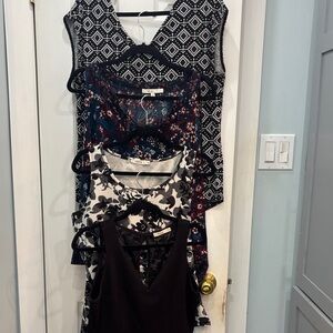 BUNDLE 5 Stylish Sleeveless Tops Collection